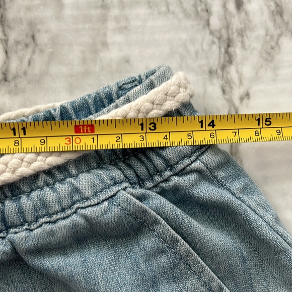 Aerie womens size small Elastic Waist Pull-On Denim Chambray Shorts braided belt - Picture 11 of 12